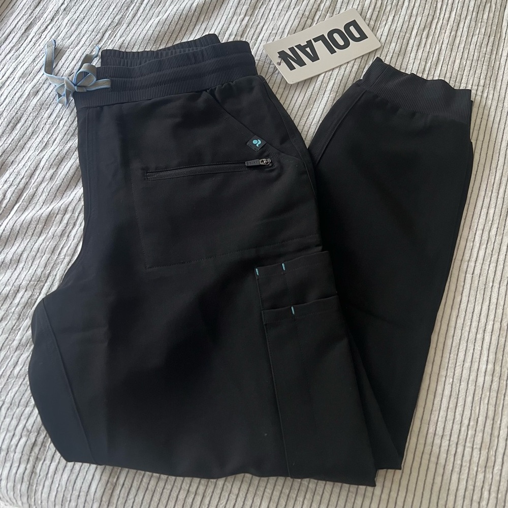 Dolan Black Scrubs Hiking Joggers Ankle Pants | XS Bottoms